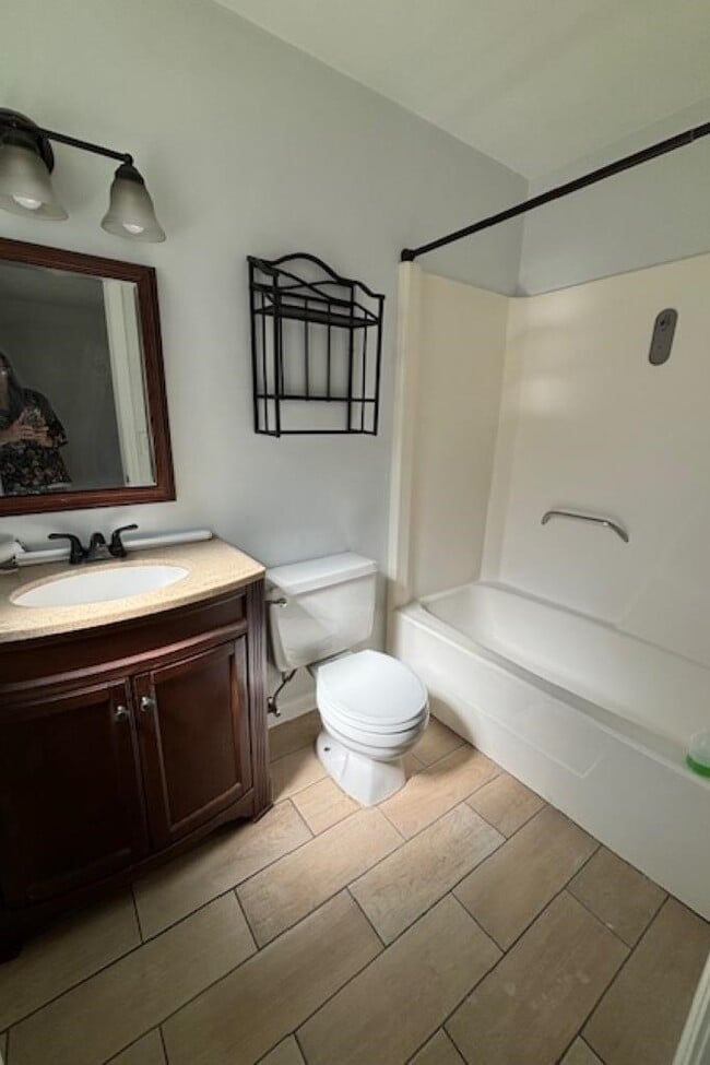 Photo - 4239 Woodhill Ct