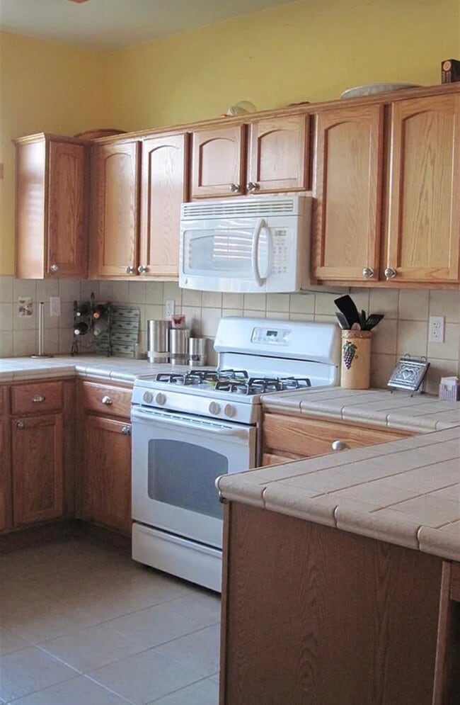 Photo - 1527 Orange St