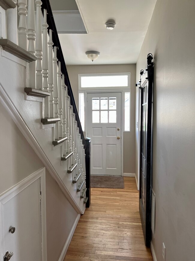 Photo - 140 W Evergreen St