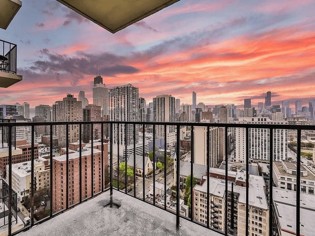 Photo - 1212 N La Salle Dr Unit 2305