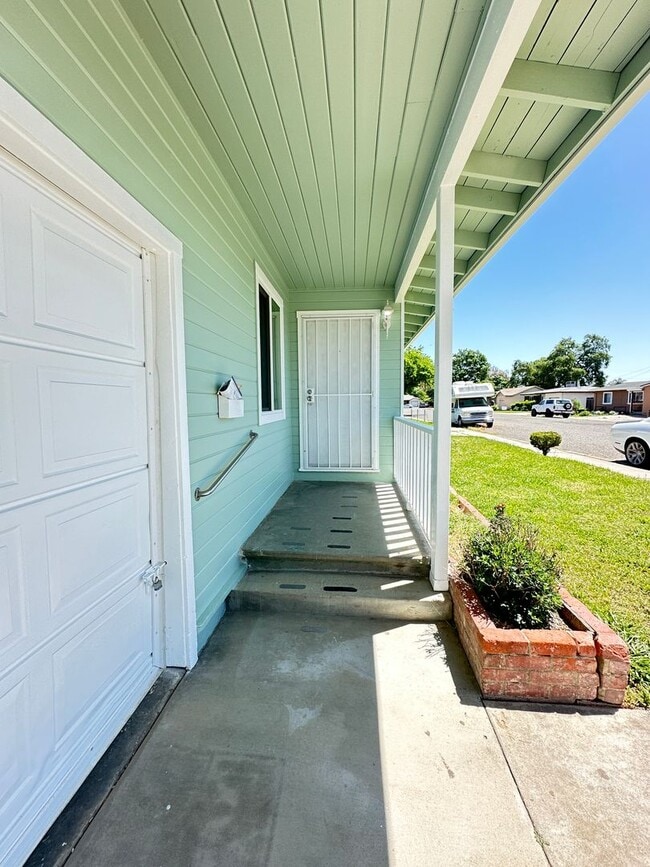 Photo - 3 bed / 1 ba house - E. Marysville