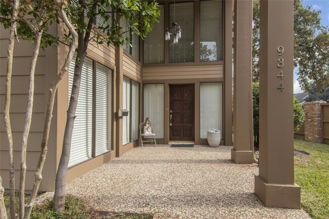 Photo - 9344 Briar Forest Dr