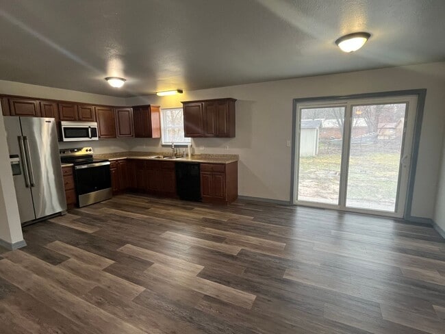 Photo - 1207 S Hartford Ave