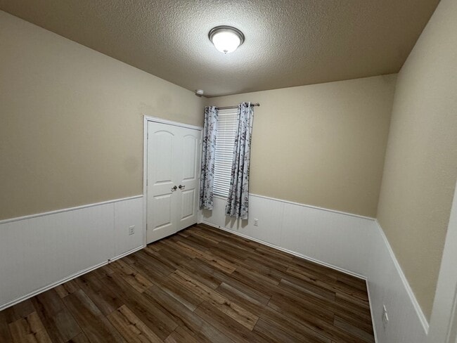 Photo - 6705 Colony Rd