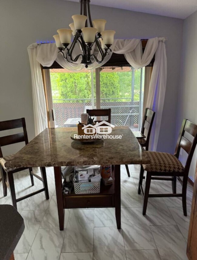 Photo - 9712 Hames Ct S