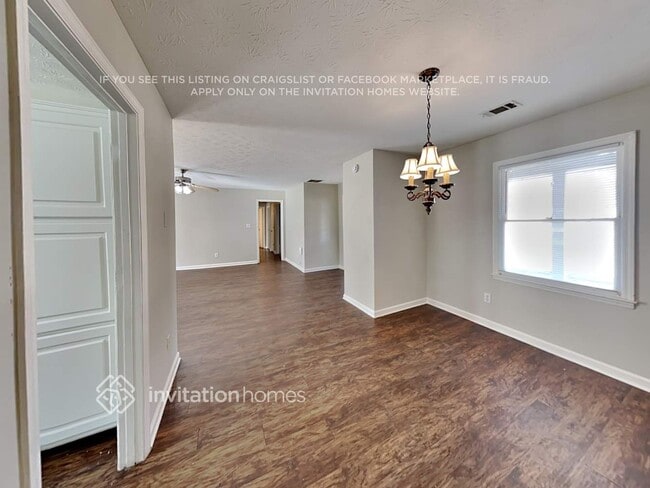 Photo - 230 Graystone Dr