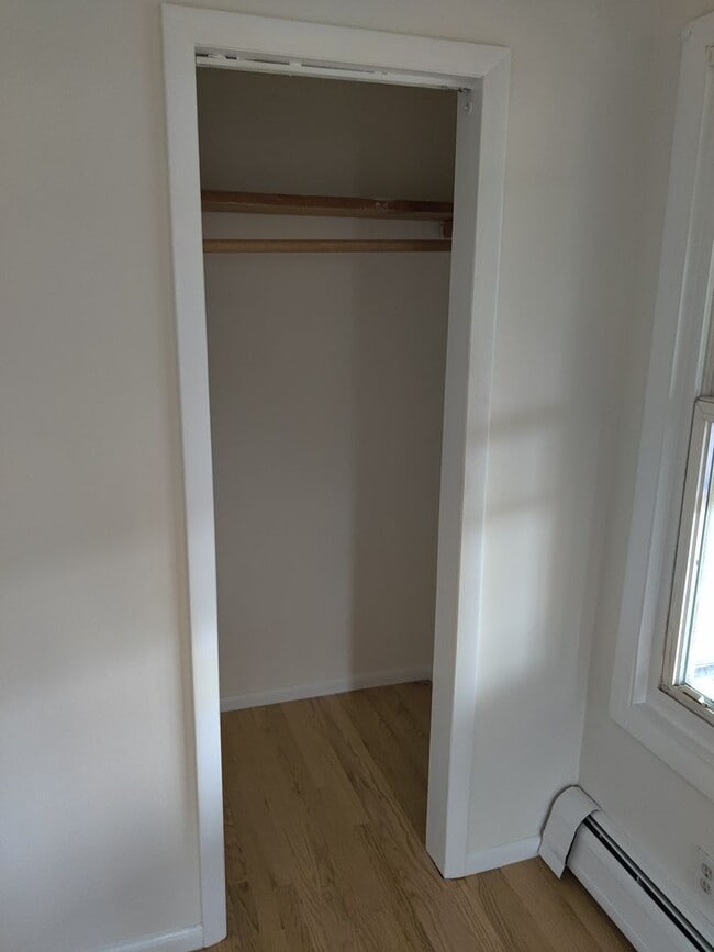 Photo - 12 Rowan St Unit 1R