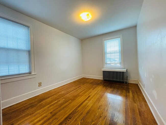 Photo - 119-39 7th Ave