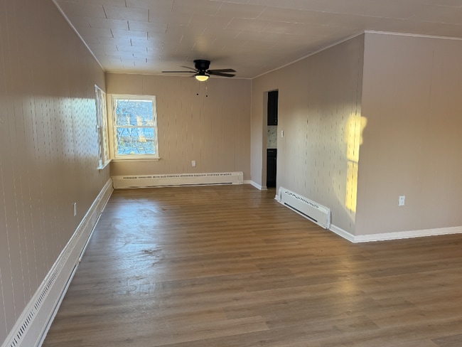 Photo - 7020 Delaware St