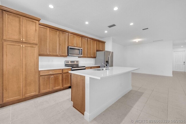 540 Sanderling Cir