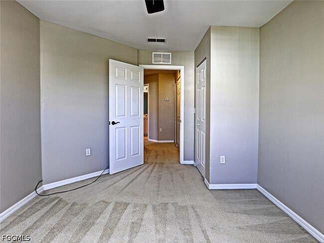 Photo - 3647 Pine Oak Cir