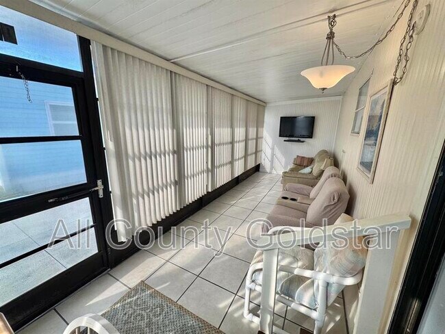 Photo - 1475 Flamingo Dr