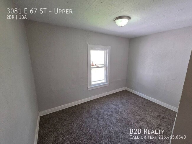 Photo - 3081 E 67th St Unit Upper