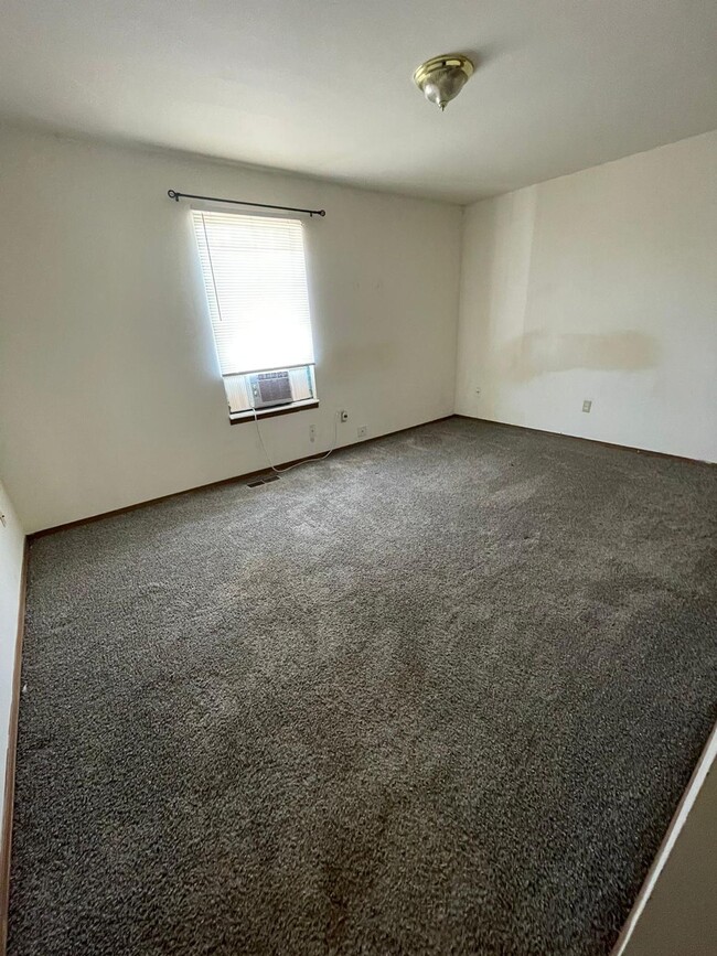 1212 W Main St Apartments Unit 1212 - B - Festus, MO | ForRent.com