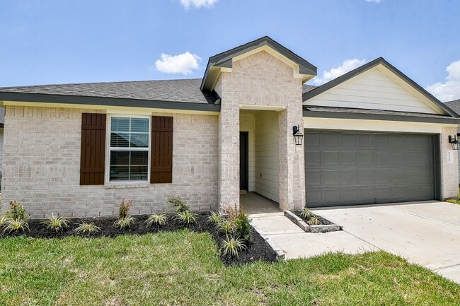 Photo - 1115 Yaupon Dr