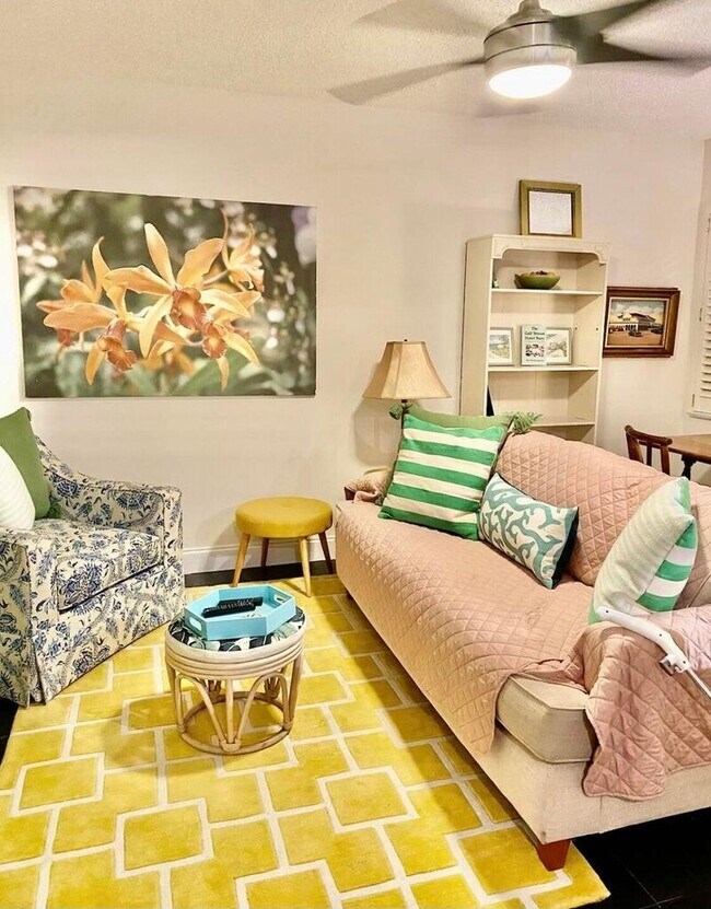 Photo - 30 S J St Unit 14