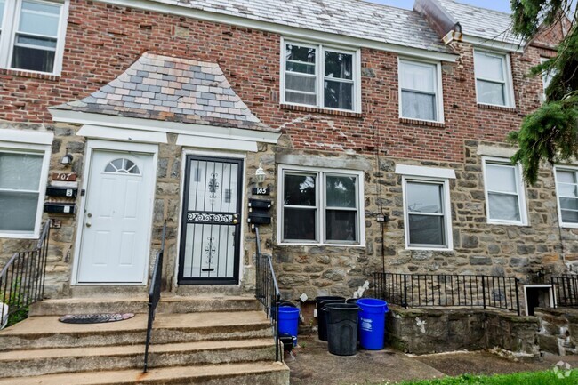 Building Photo - 105 St Laurence Rd Unit #1 Rental