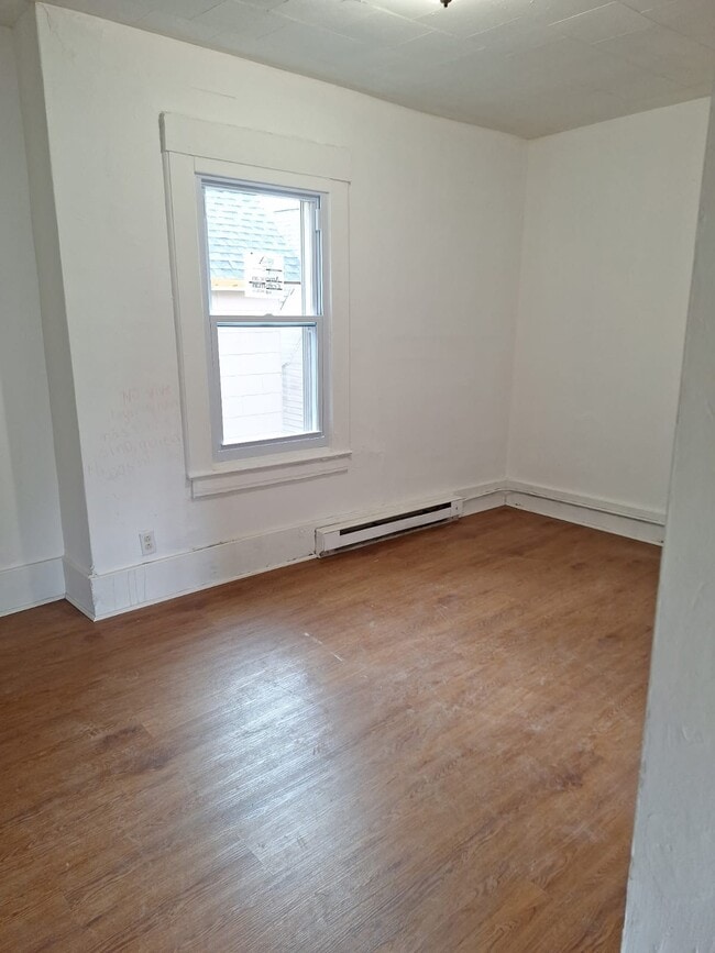 Photo - 205 Beecher St Unit 3