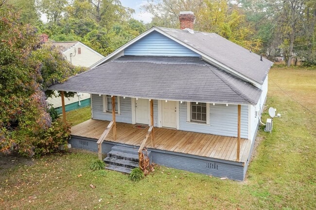 Photo - 1325 Clark St Unit B