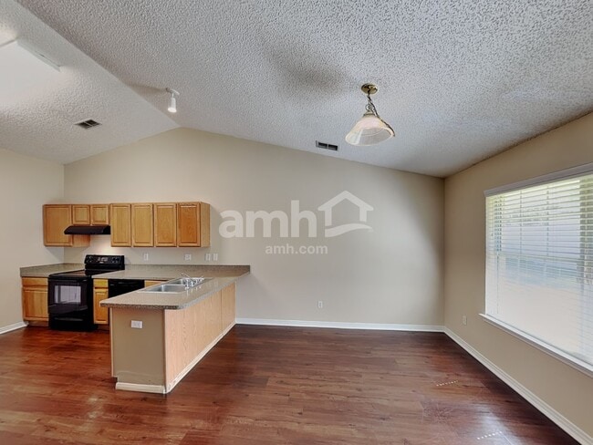 Photo - 7651 Broadhaven Ct