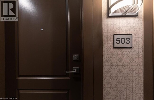 Photo - 450 Dundas St E Unit 503