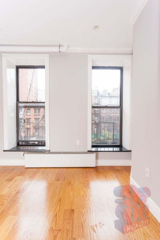 Photo - 202 E 13th St Unidad 4D