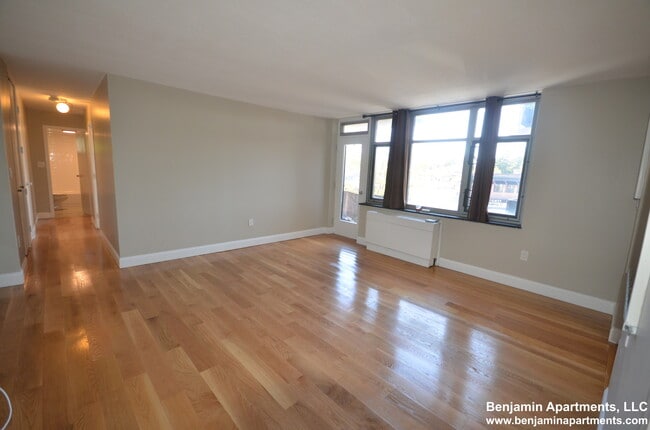 Photo - 125 Trapelo Rd Unit 34