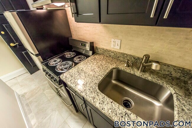 62 Boylston St Unidad 716