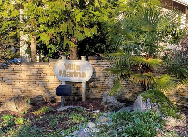 Photo - 17110 NE 45th St Unit APT 32