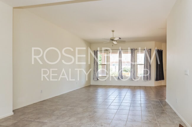 Photo - 1210 E Westchester Dr