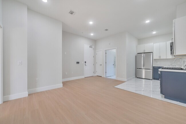 Skyline Square Lofts