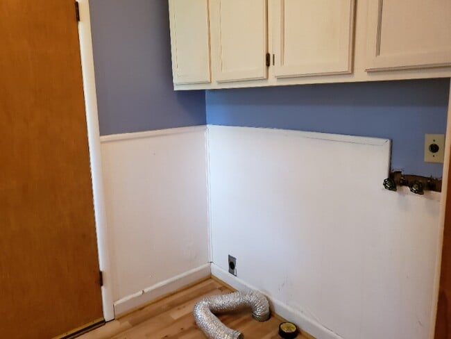 Photo - 563 S Kokomo Ave