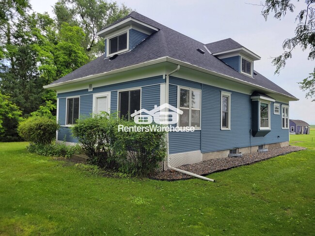 Building Photo - 23868 70th St Rental