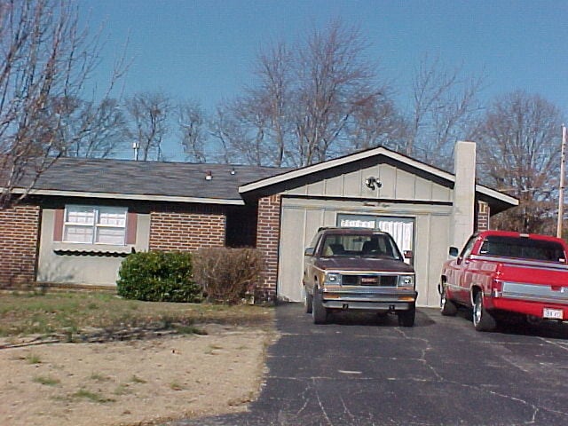 Building Photo - 1308 Wendy Linda Dr Rental