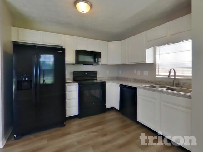 Photo - 2617 Calabash Dr