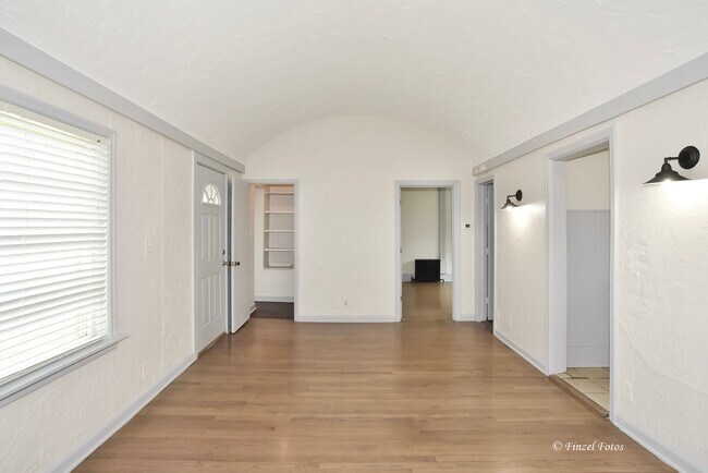 Photo - 151 N Virginia St