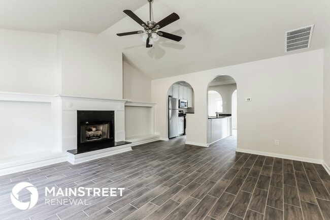 Photo - 3708 Pointe Cir