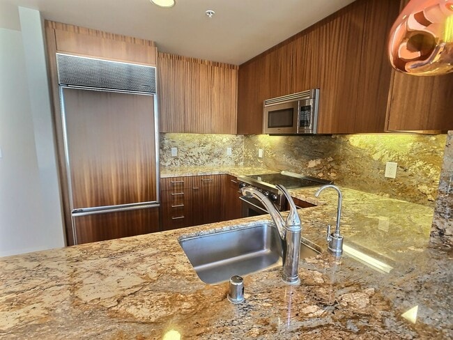 Photo - Luxury 1 Bedroom Condo at Axis on the 20th Floor – Custom Finishes Throughout, Beautiful Views! Unit 2006