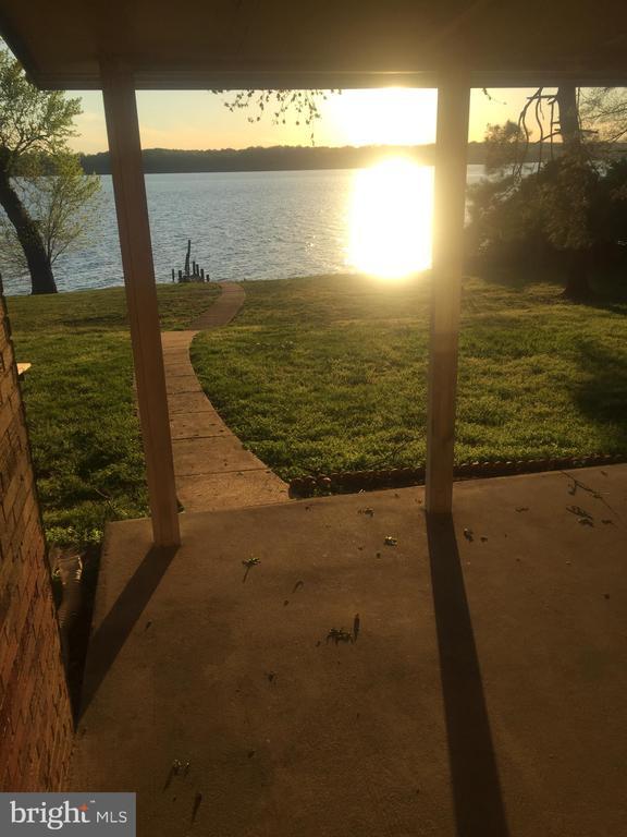 Photo - 9611 Potomac Dr