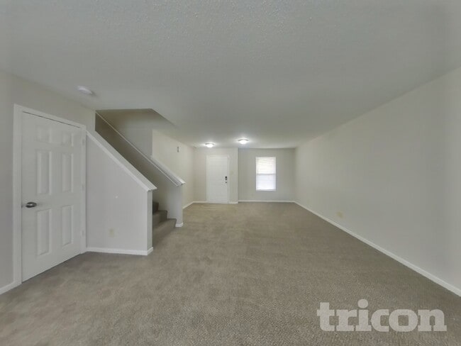 Photo - 2332 Cedarmill Dr