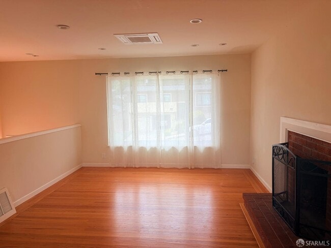 Photo - 2555 Sherwood Dr