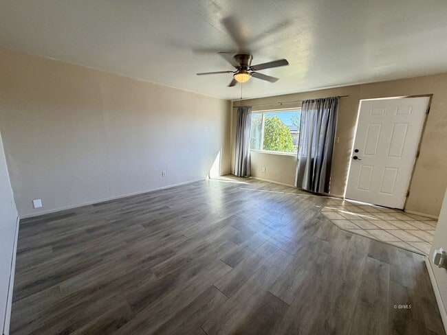 Photo - 2732 S 12th Ave