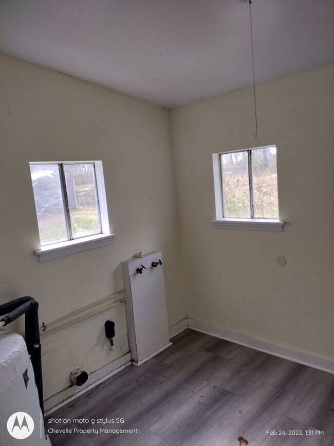 Photo - Luce Pine Unit A