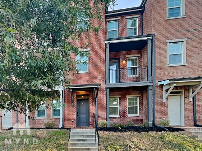Building Photo - 1777 Temple Ave Rental