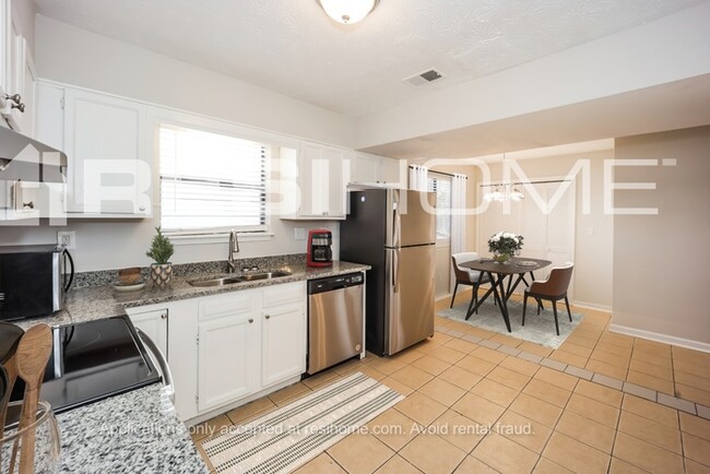 Photo - 6554 River Glen Dr