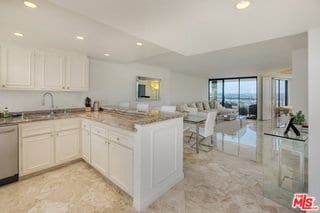 Photo - 4267 Marina City Dr