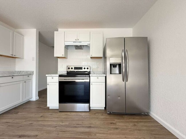 Photo - 8206 Grimchester