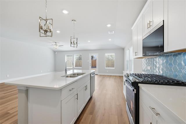 Photo - 407 Midnight Oak Dr