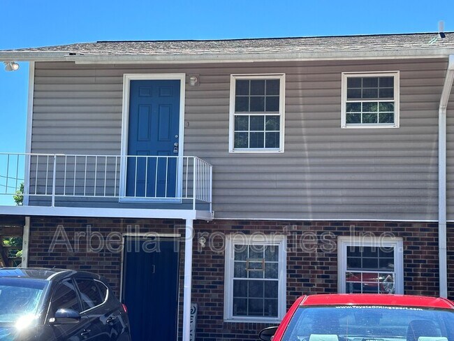 Photo - 268 Brookside Dr Unit Apt 3