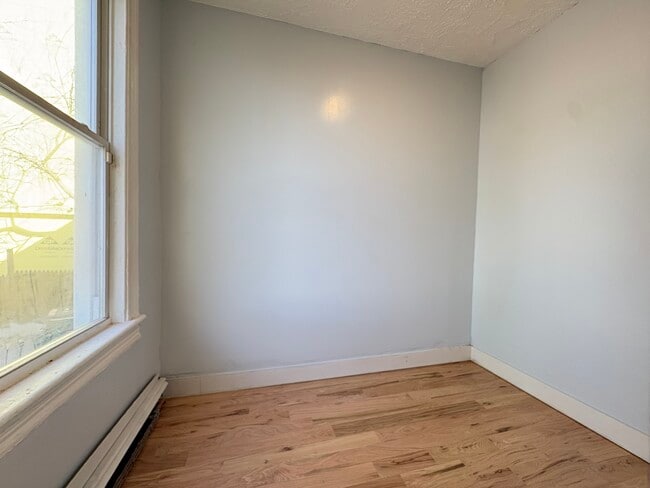 Photo - 88 Stegman St Unit 1